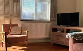 2 Bedroom Ground Floor Flat East Preston 2 Min Walk To Beach